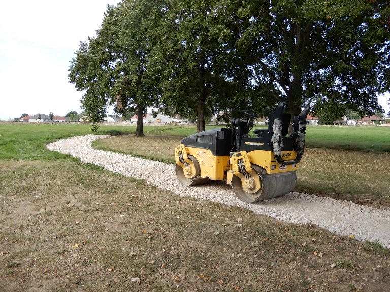 Création du chemin piétonnier